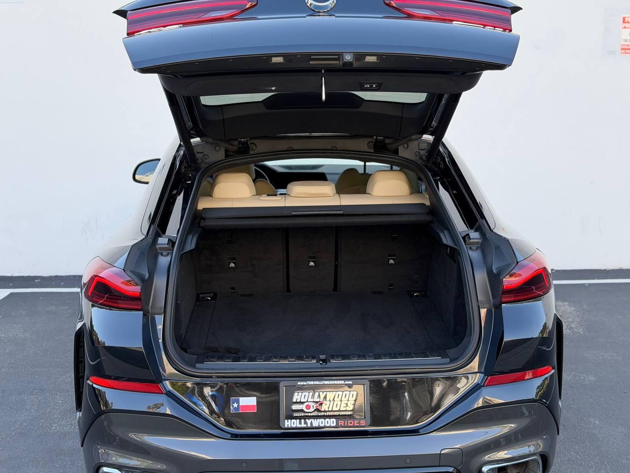 BMW X6  2021