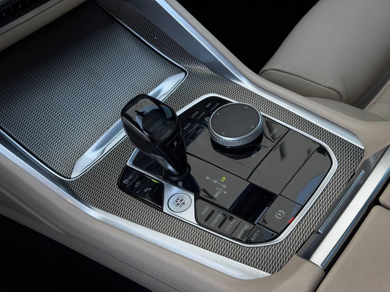 BMW X6  2021