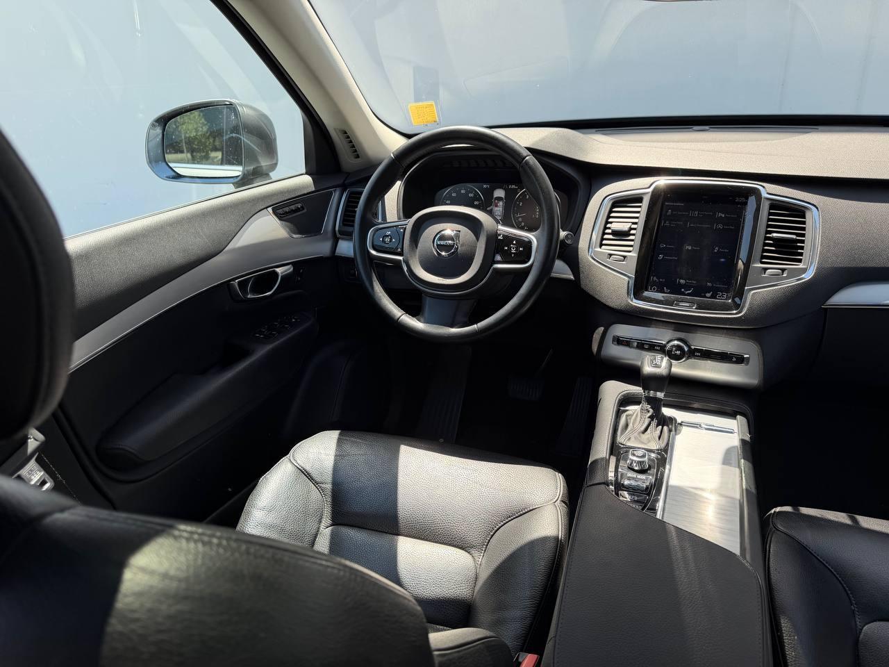 Volvo XC90 T6 Momentum AWD 2018