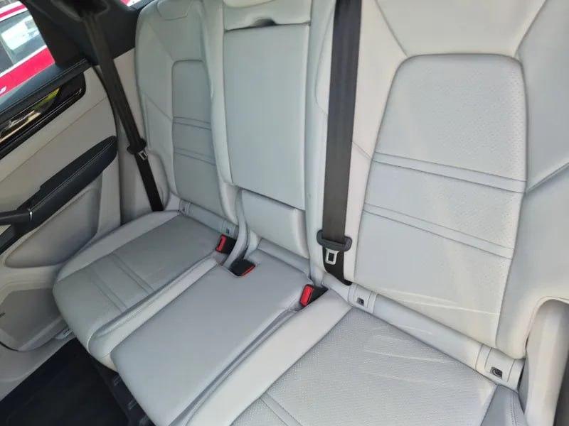 Porsche Cayenne  2019