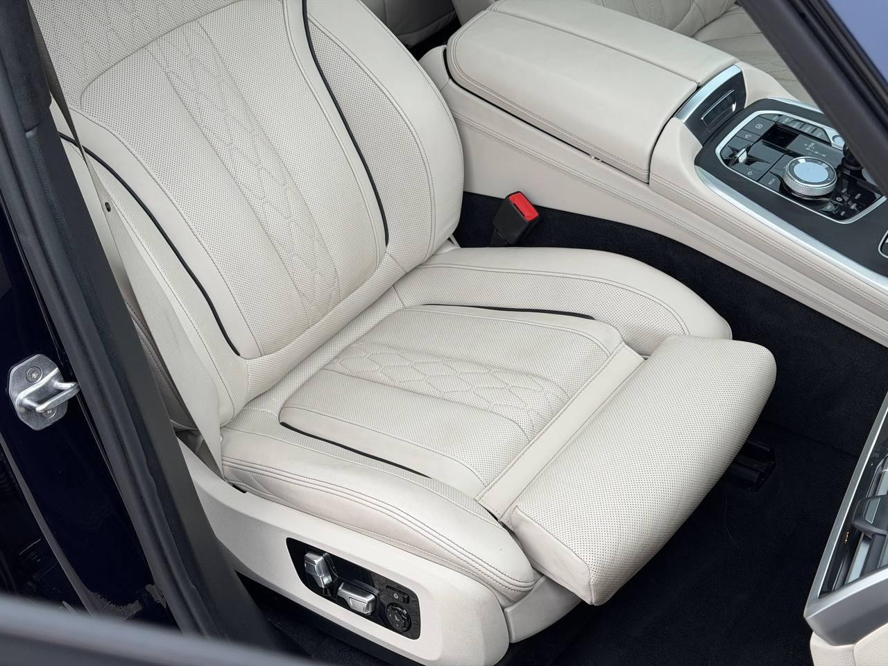 BMW X7 xDrive40i 2020