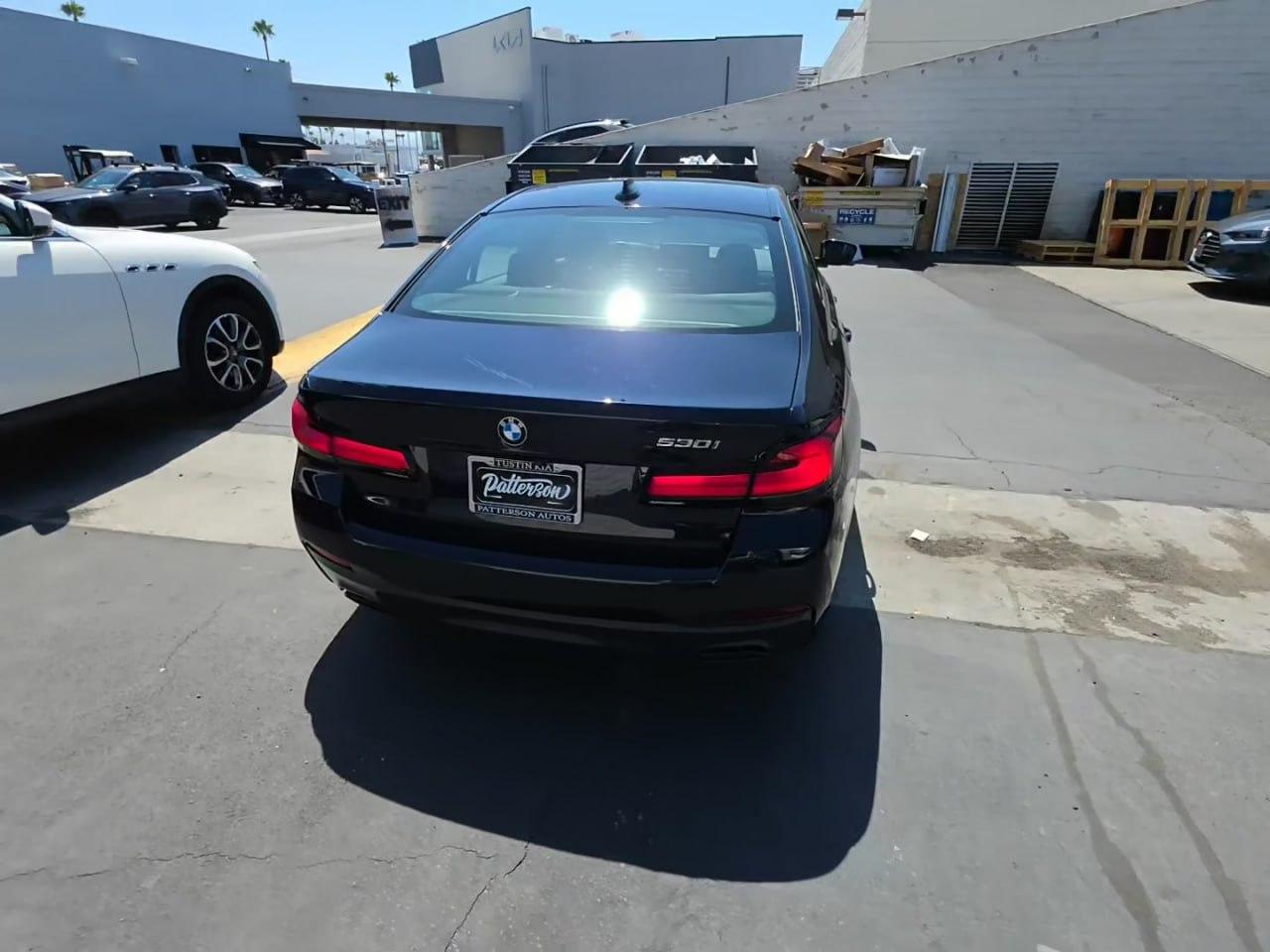 BMW 5-Series  2022
