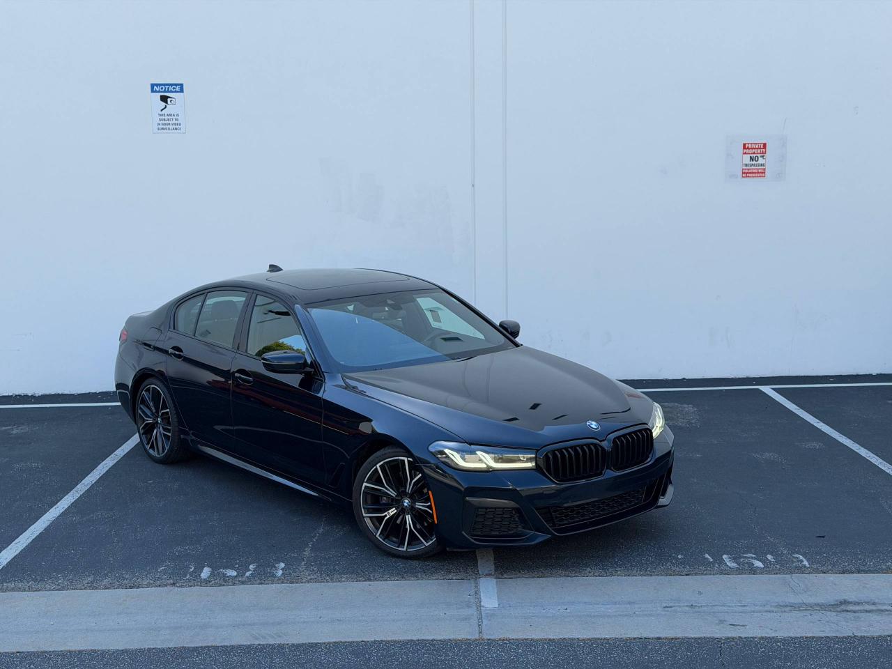 BMW 5-Series  2022