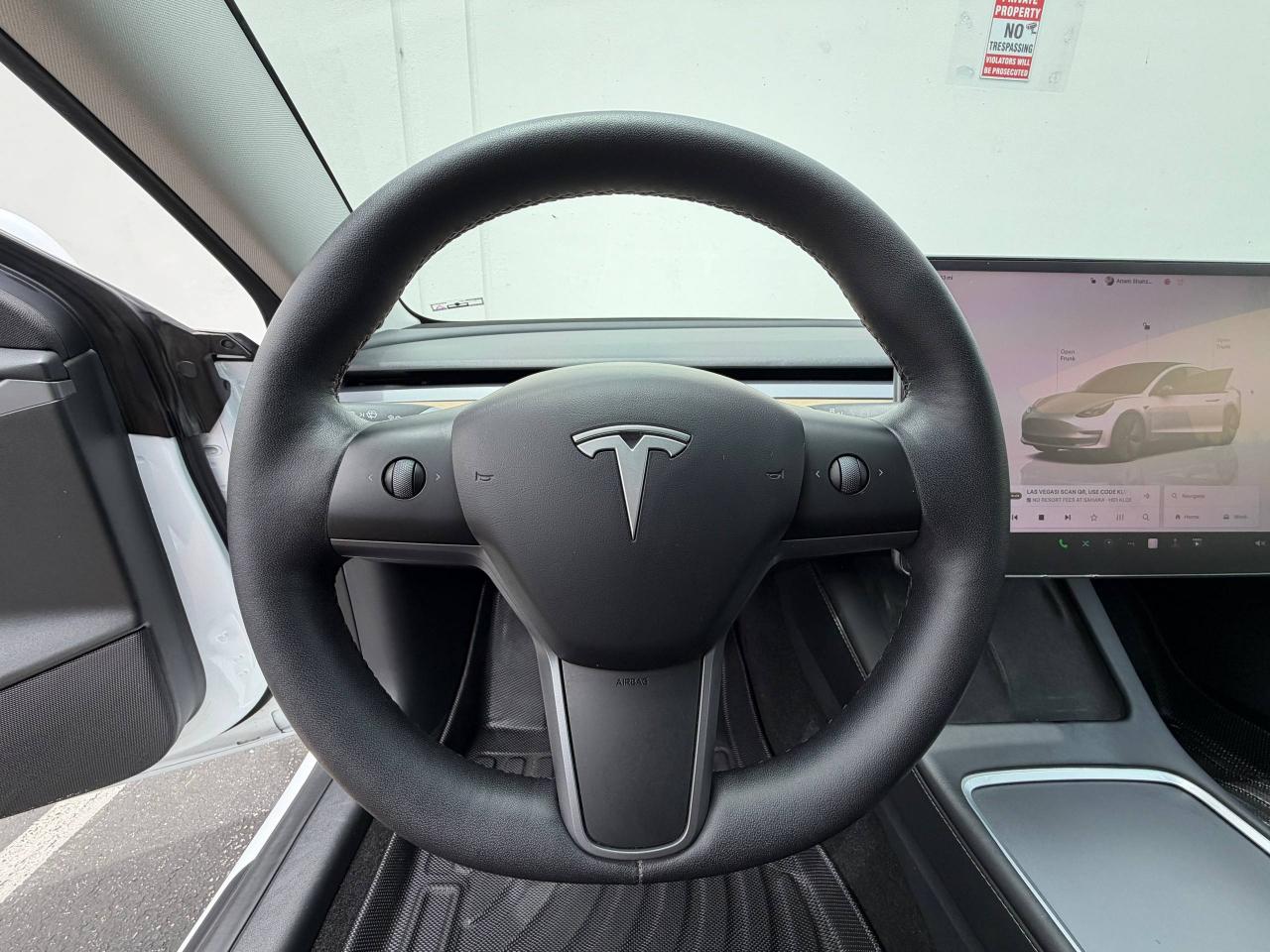 Tesla Model 3  2023
