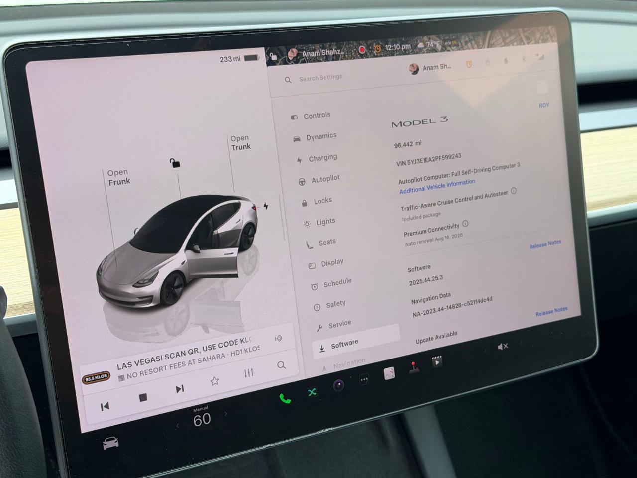 Tesla Model 3  2023