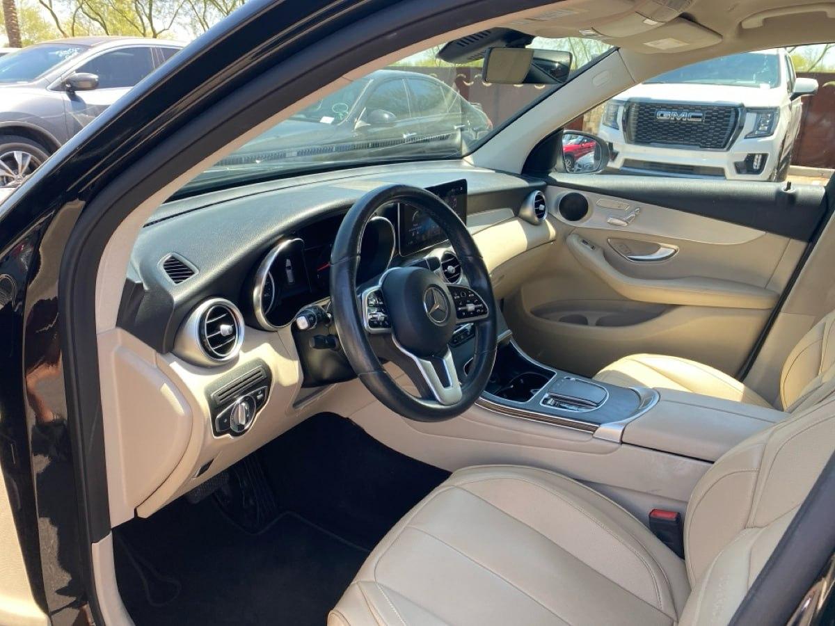 Mercedes-Benz GLC-Class GLC300 2021