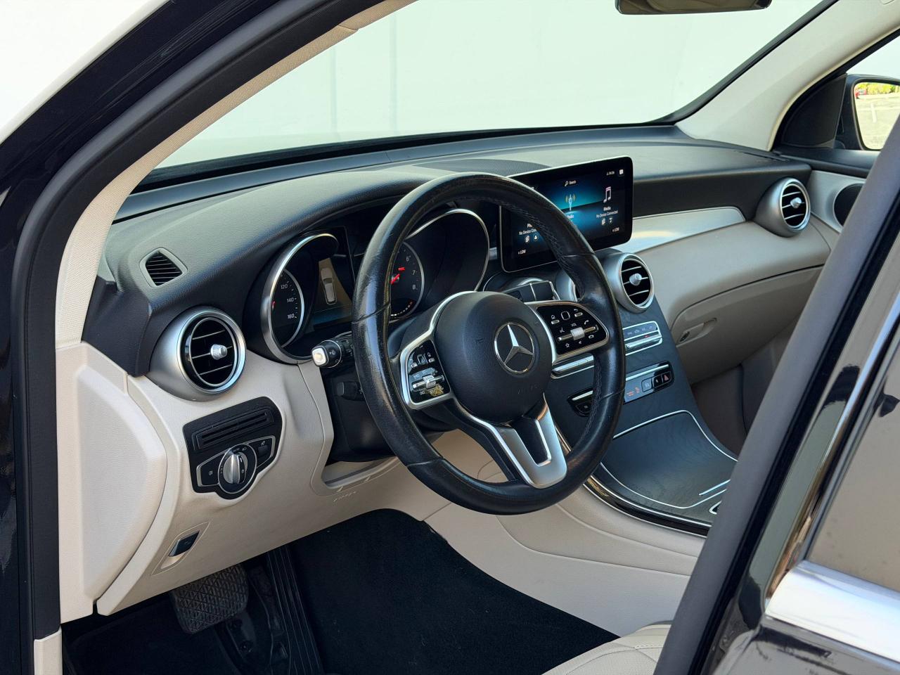 Mercedes-Benz GLC-Class GLC300 2021