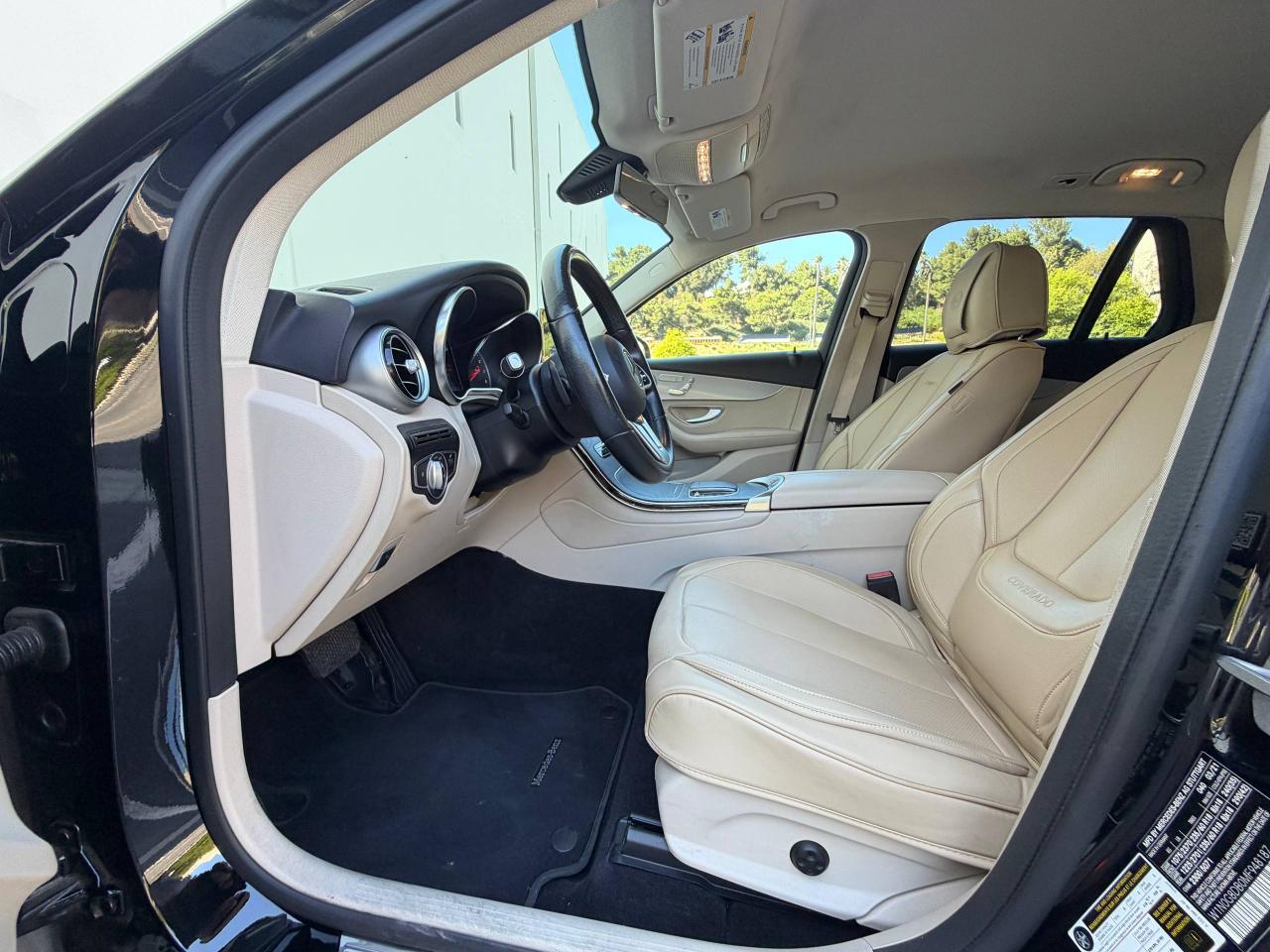 Mercedes-Benz GLC-Class GLC300 2021
