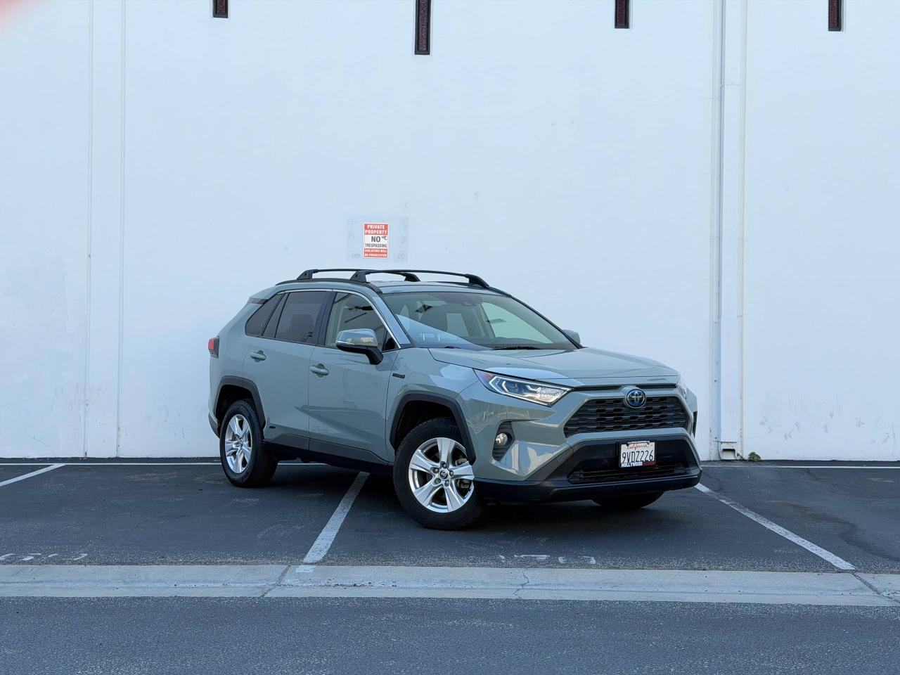 Toyota RAV4 Hybrid XLE 2020