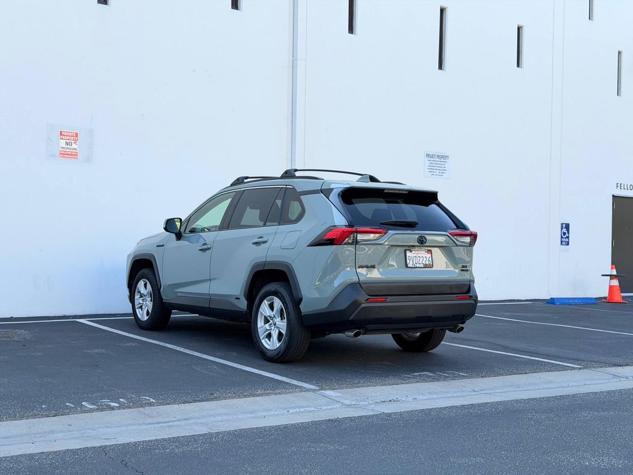 Toyota RAV4 Hybrid XLE 2020