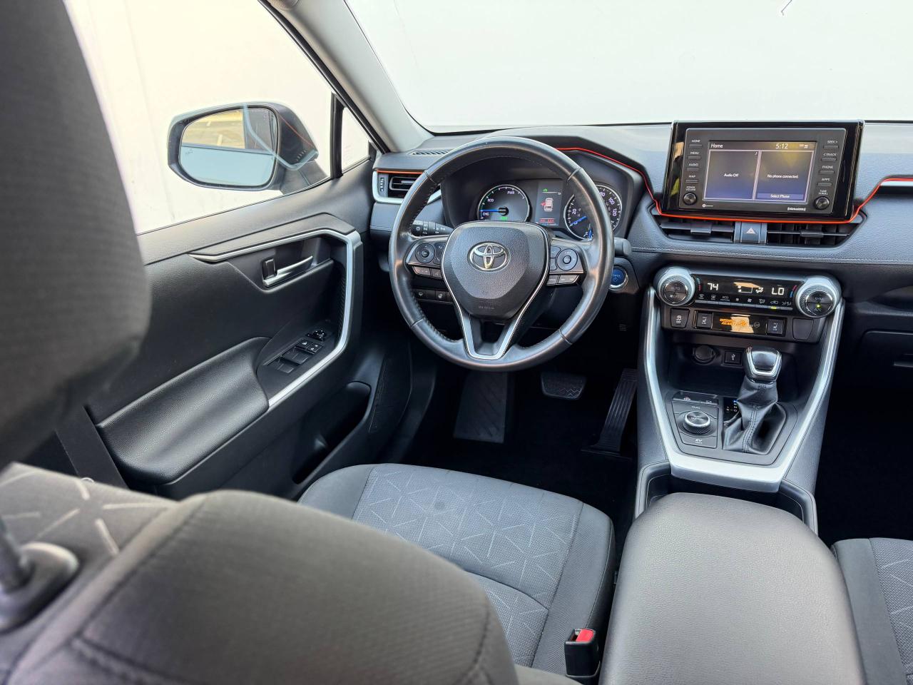 Toyota RAV4 Hybrid XLE 2020