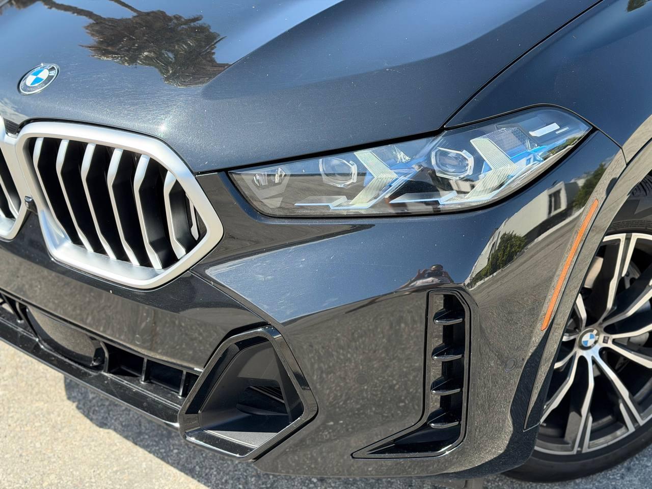 BMW X6 xDrive40i 2025