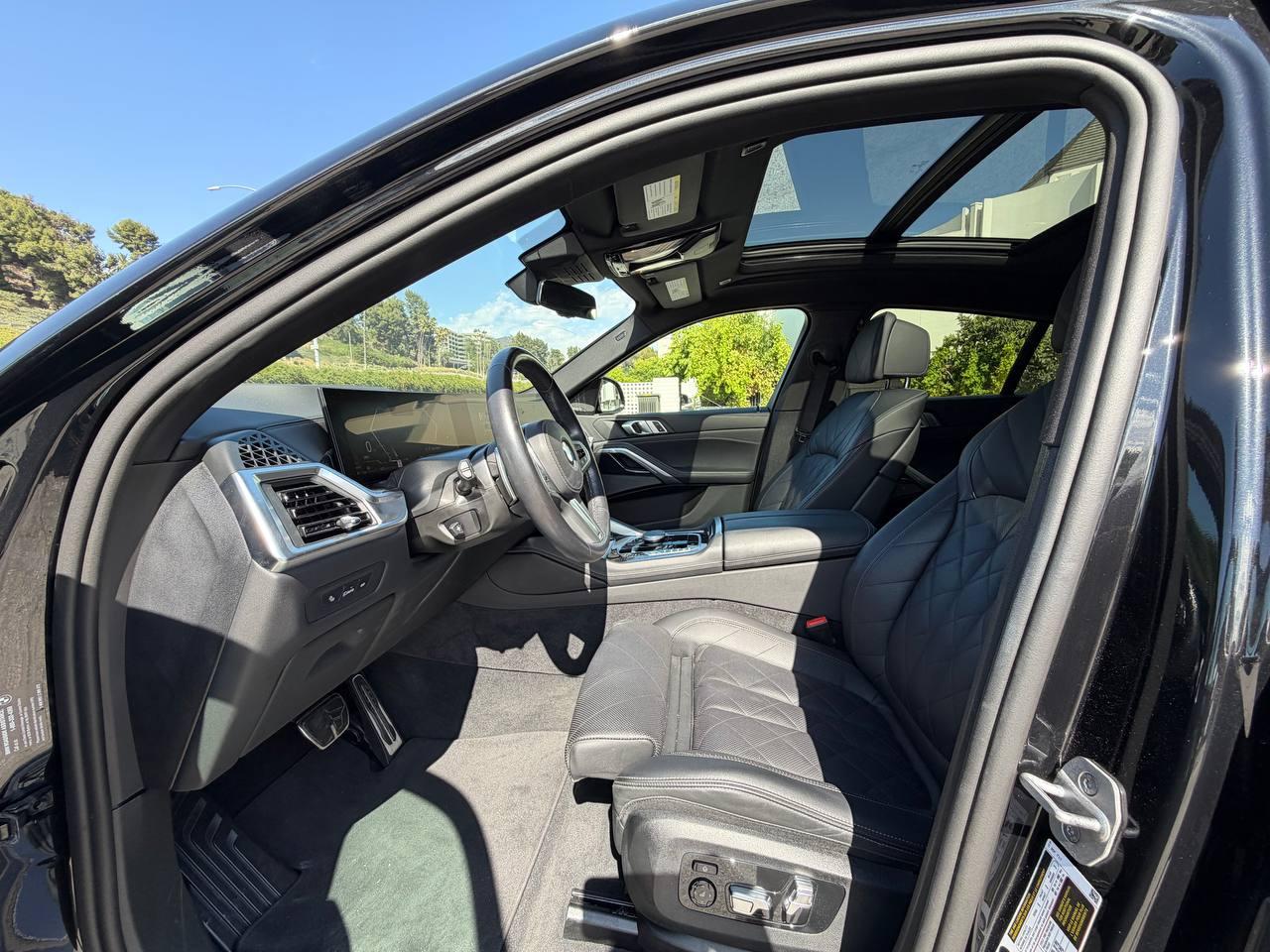BMW X6 xDrive40i 2025