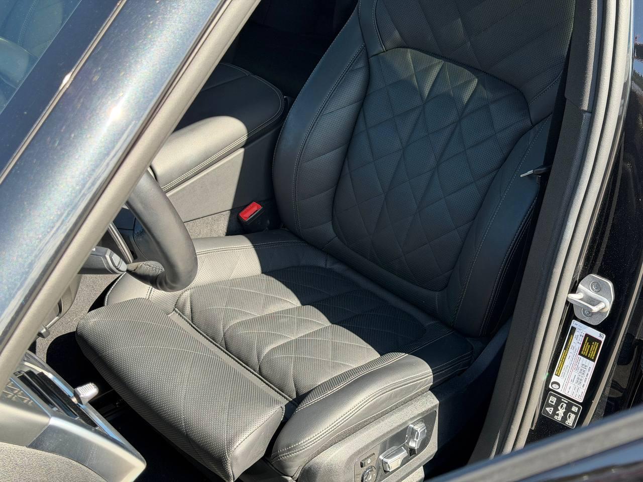 BMW X6 xDrive40i 2025