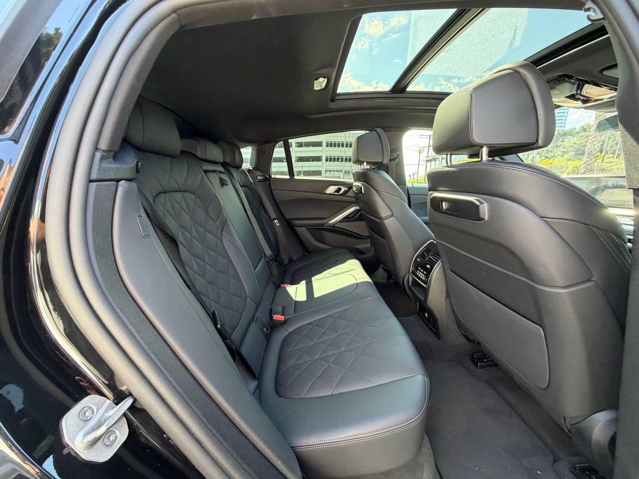 BMW X6 xDrive40i 2025