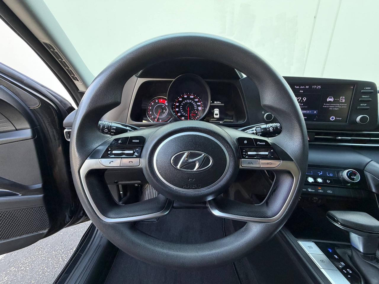 Hyundai Elantra SEL 2022