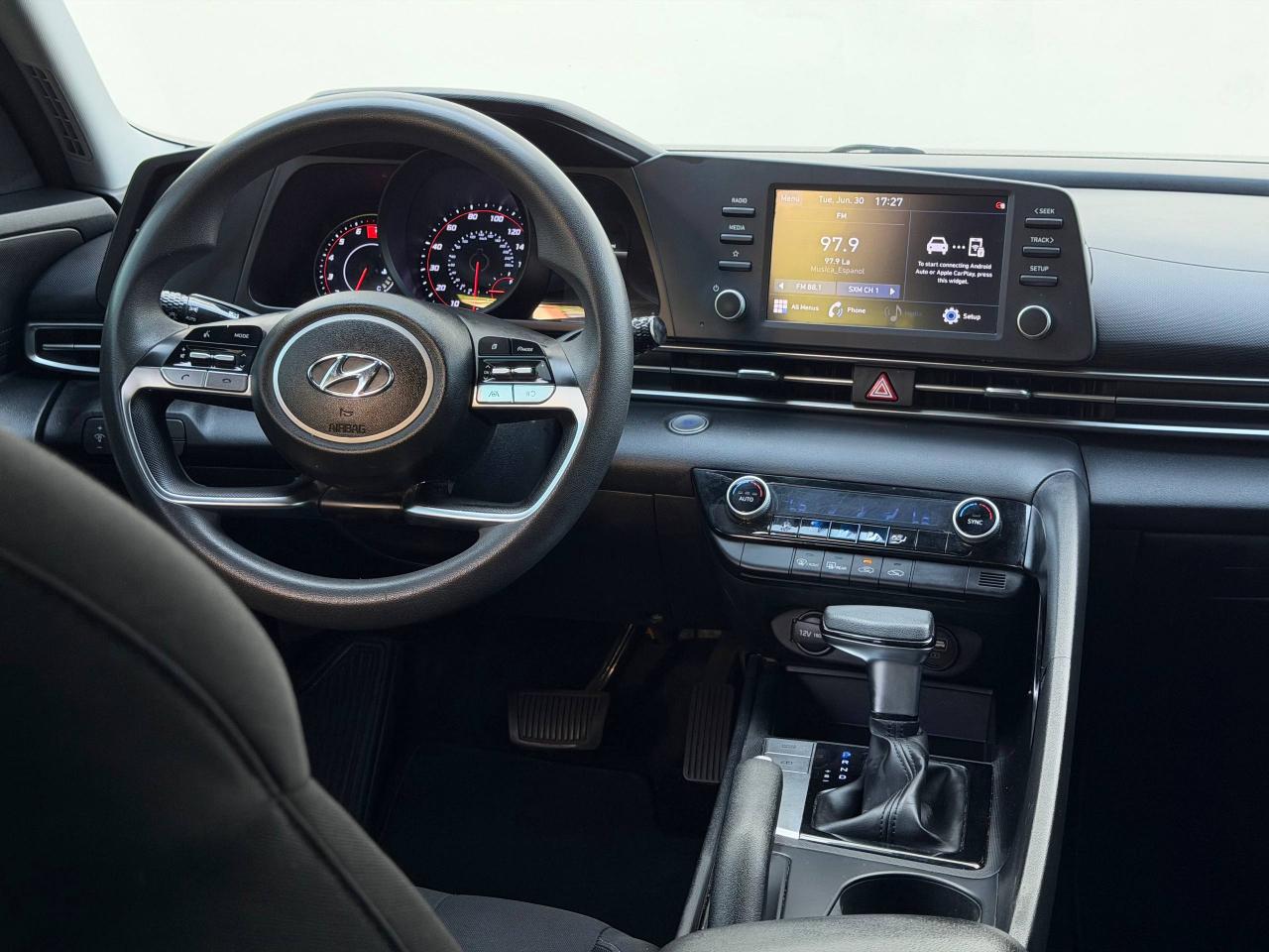 Hyundai Elantra SEL 2022