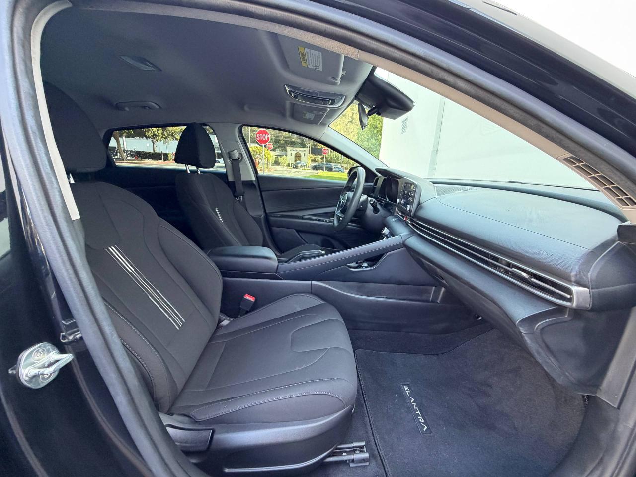 Hyundai Elantra SEL 2022