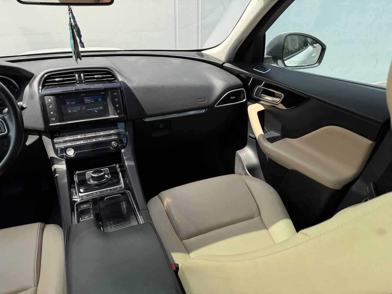 Jaguar F-Pace 25t 2018