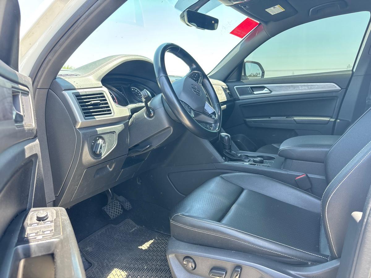 Volkswagen Atlas Cross Sport V6 SE w/Technology 4MOTION 2020