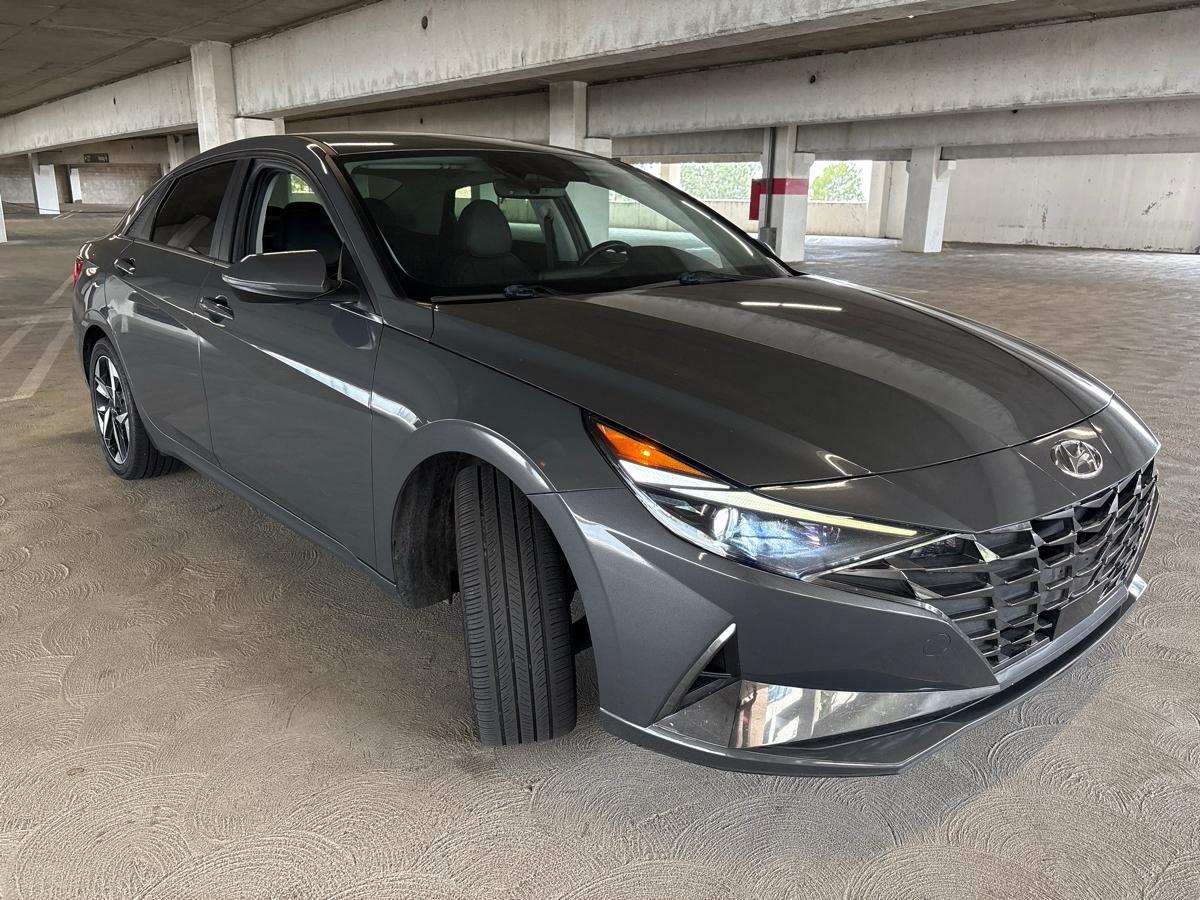 Hyundai Elantra Limited Hybrid 2023