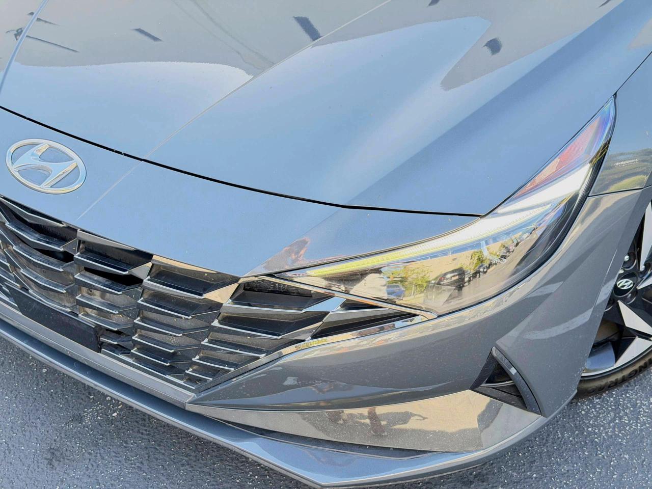 Hyundai Elantra Limited Hybrid 2023