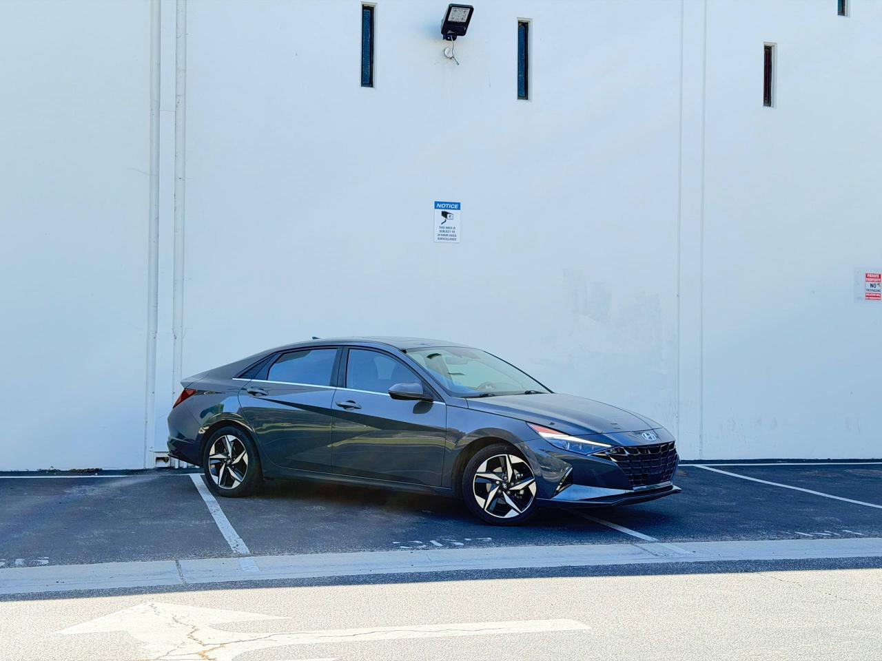 Hyundai Elantra Limited Hybrid 2023