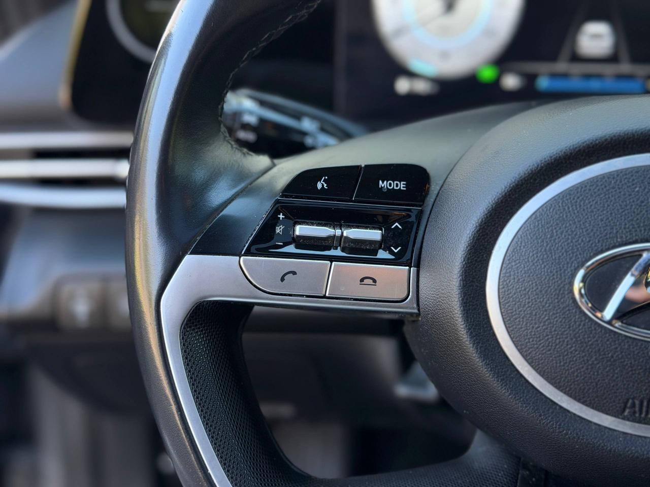 Hyundai Elantra Limited Hybrid 2023