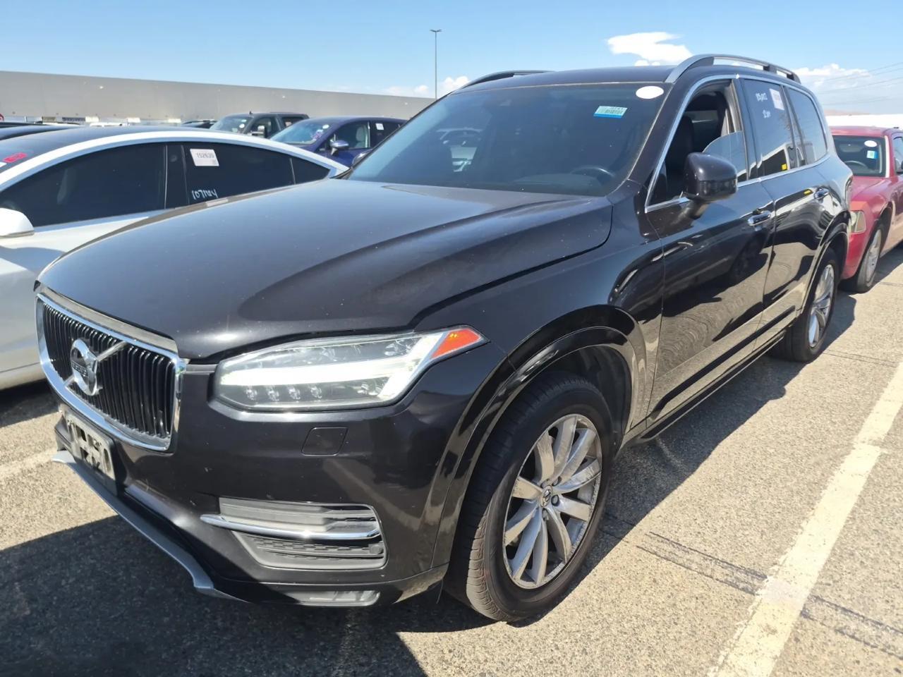 Volvo XC90 T6 Momentum AWD 2018