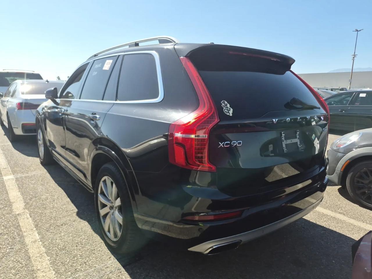 Volvo XC90 T6 Momentum AWD 2018