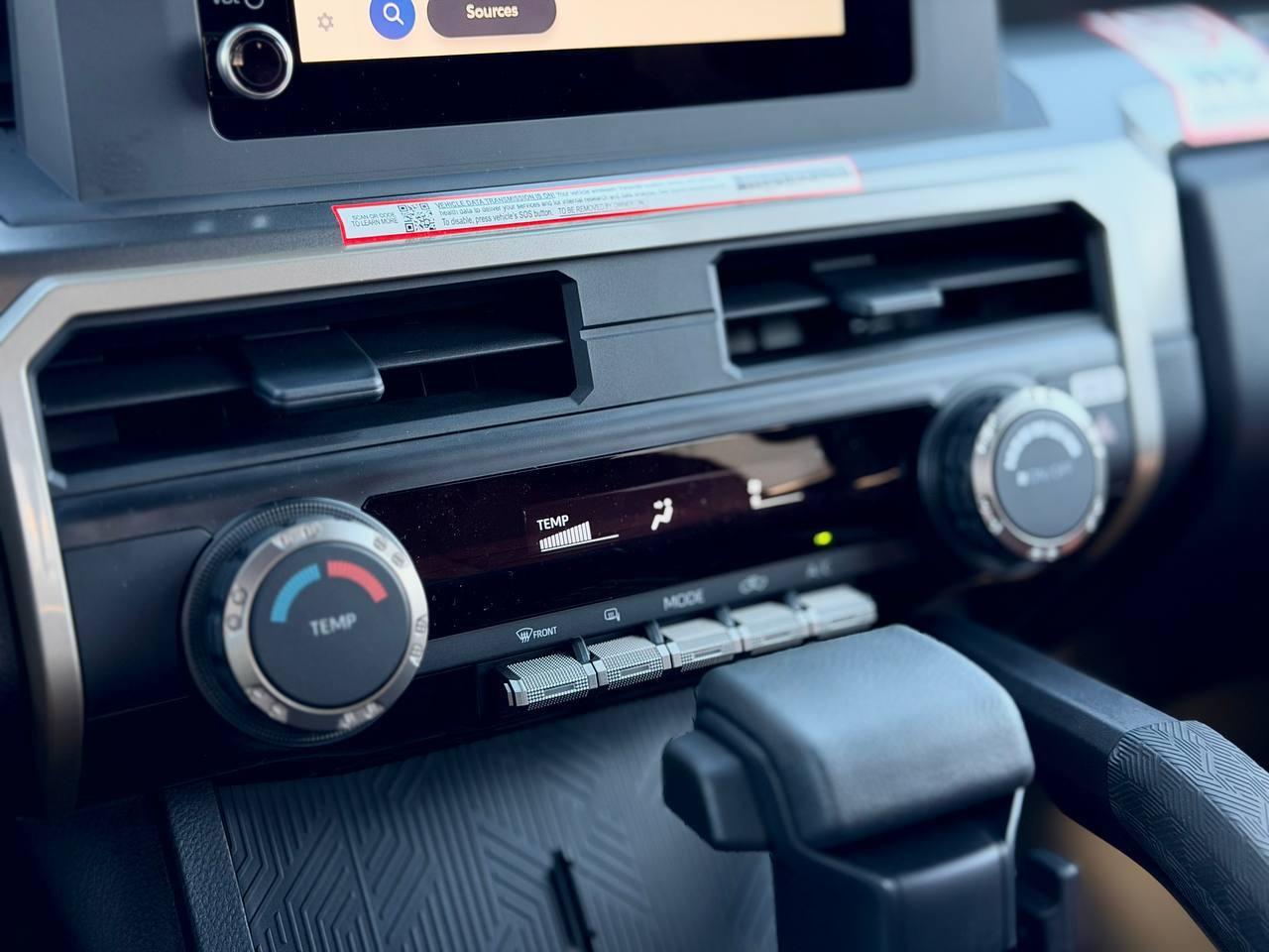 Toyota Tacoma SR5 2026