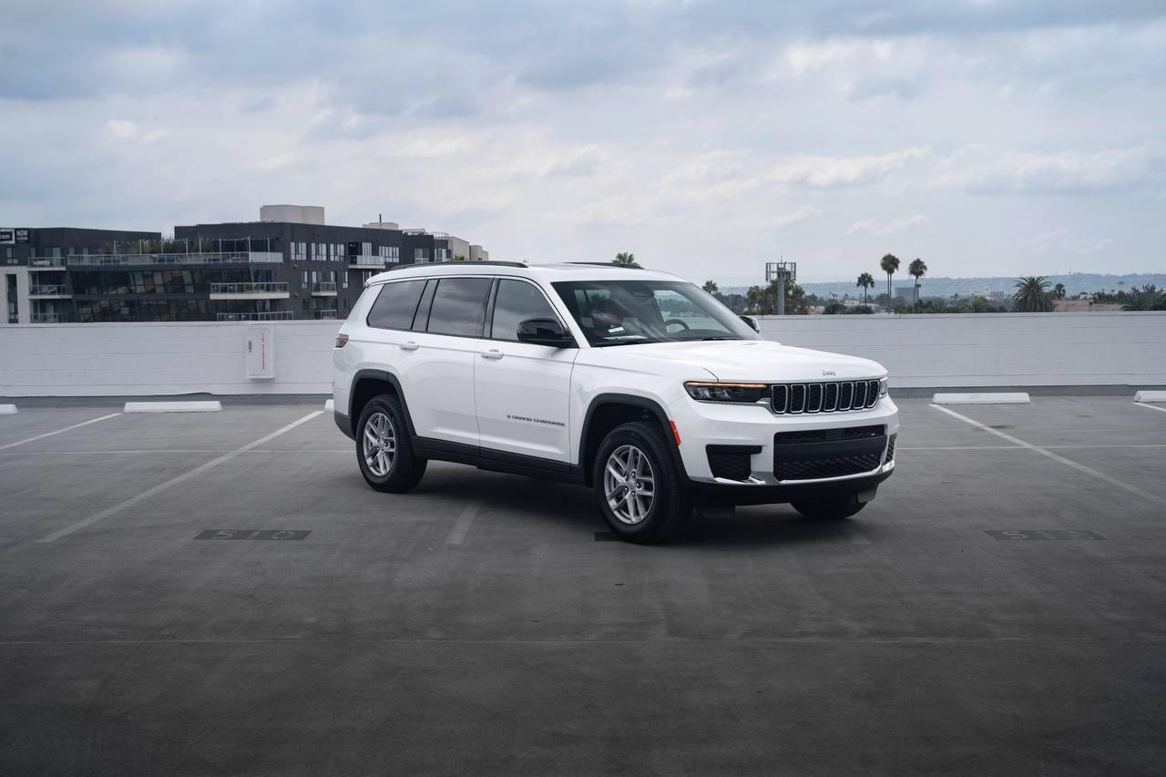 Jeep Grand Cherokee L Laredo 2024