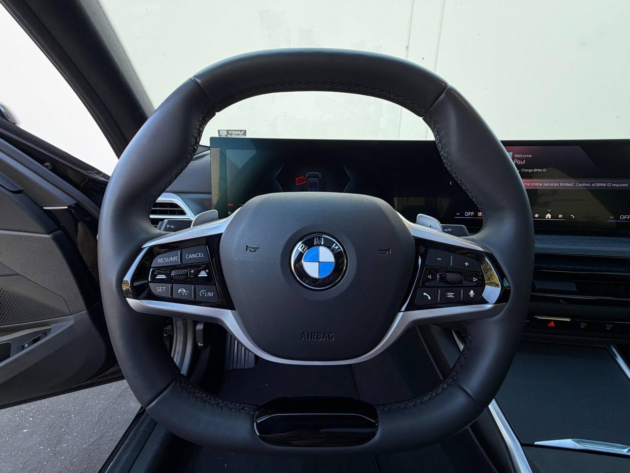 BMW 3-Series 330i 2025