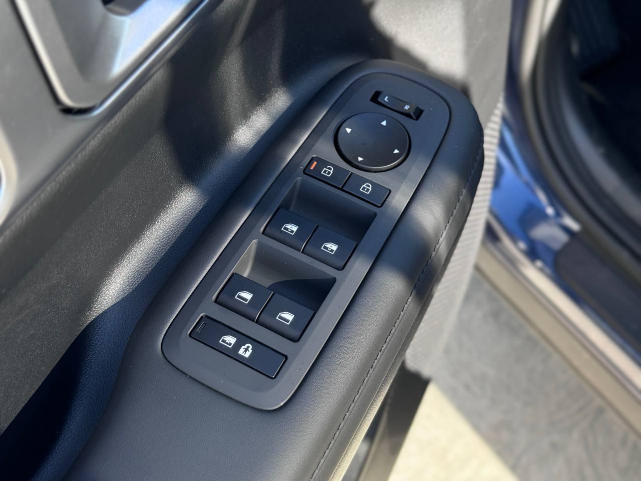 Hyundai Santa Fe Hybrid SEL 2025