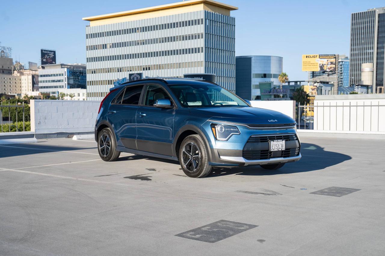 Kia Niro EX 2025