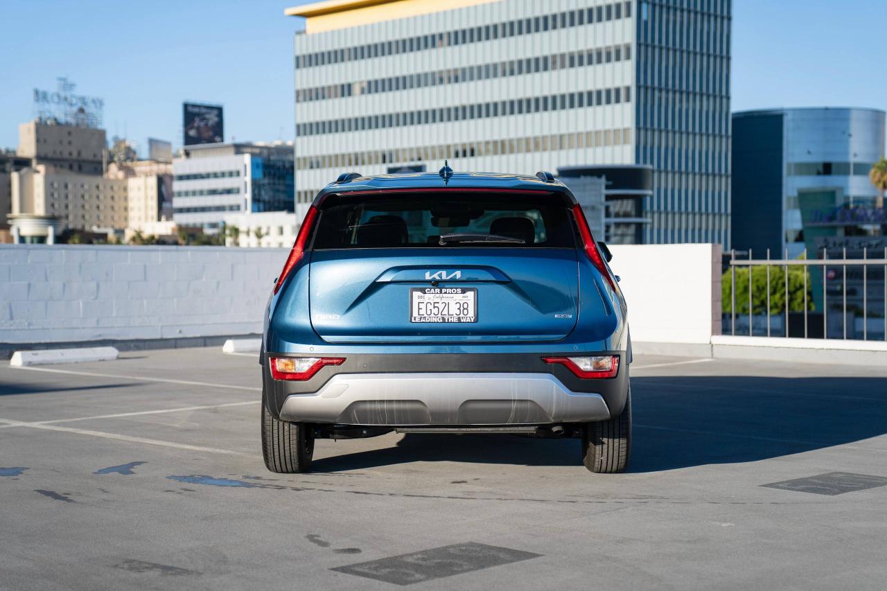 Kia Niro EX 2025