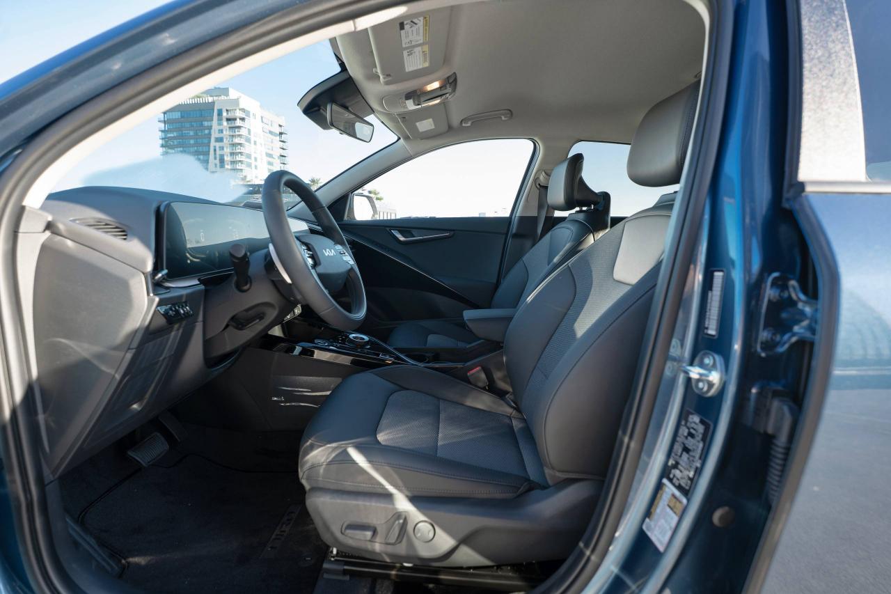 Kia Niro EX 2025