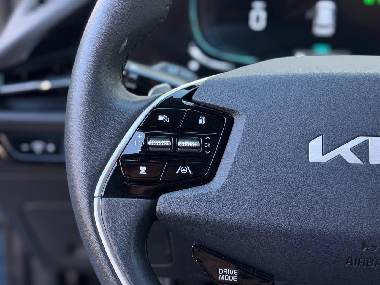 Kia Niro EX 2025