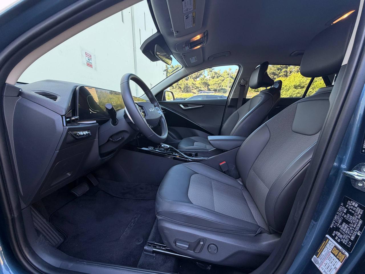 Kia Niro EX 2025