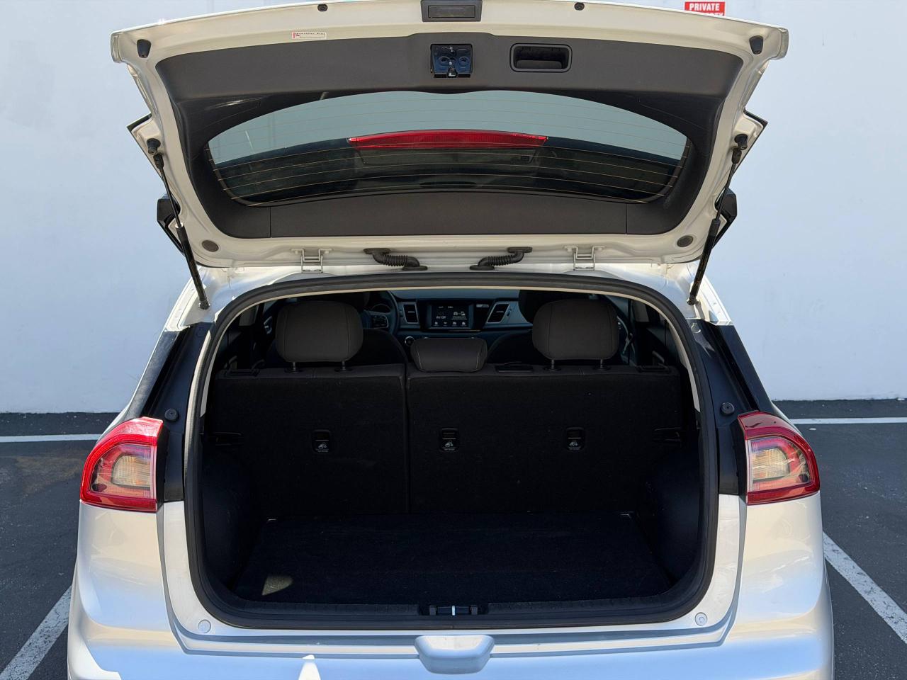 Kia Niro LX 2019