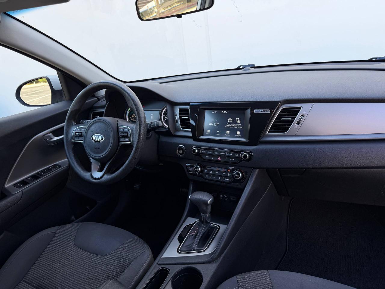 Kia Niro LX 2019