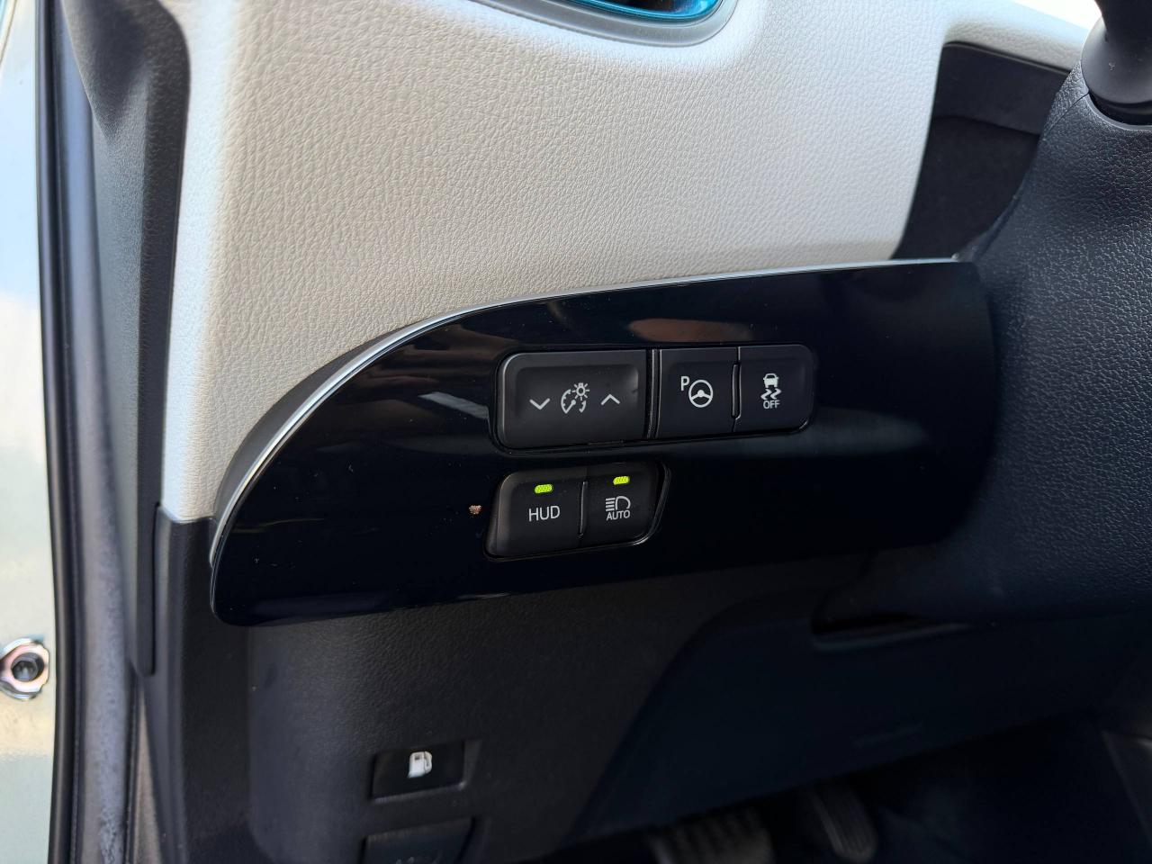 Toyota Prius Two Eco 2016