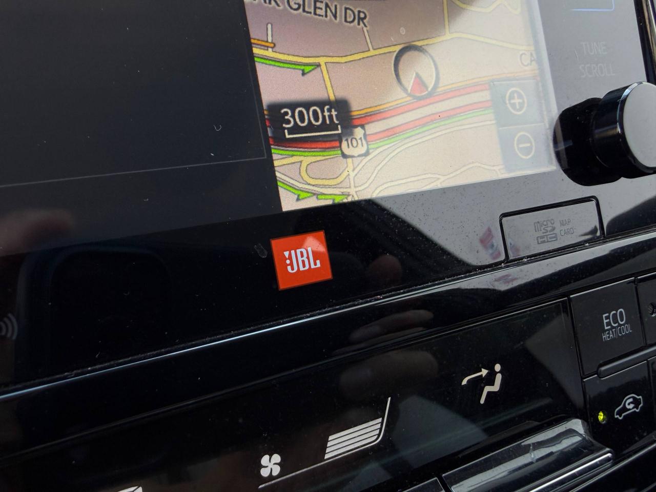 Toyota Prius Two Eco 2016