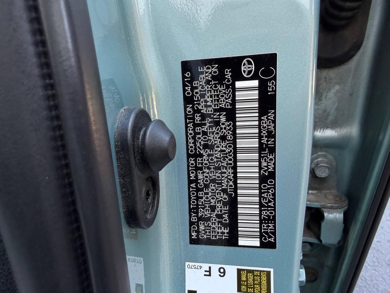 Toyota Prius Two Eco 2016