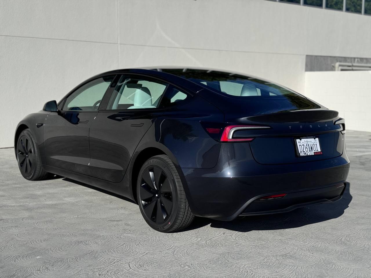 Tesla Model 3 Long Range 2025