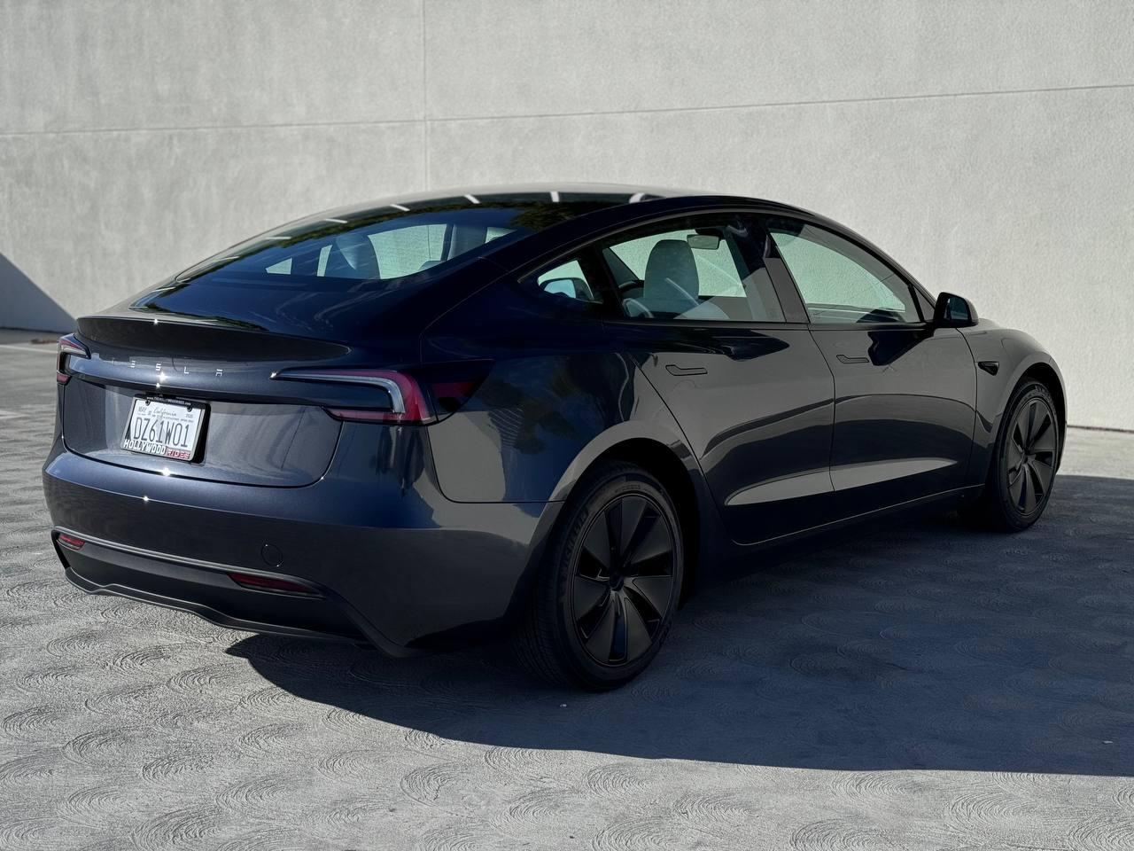 Tesla Model 3 Long Range 2025