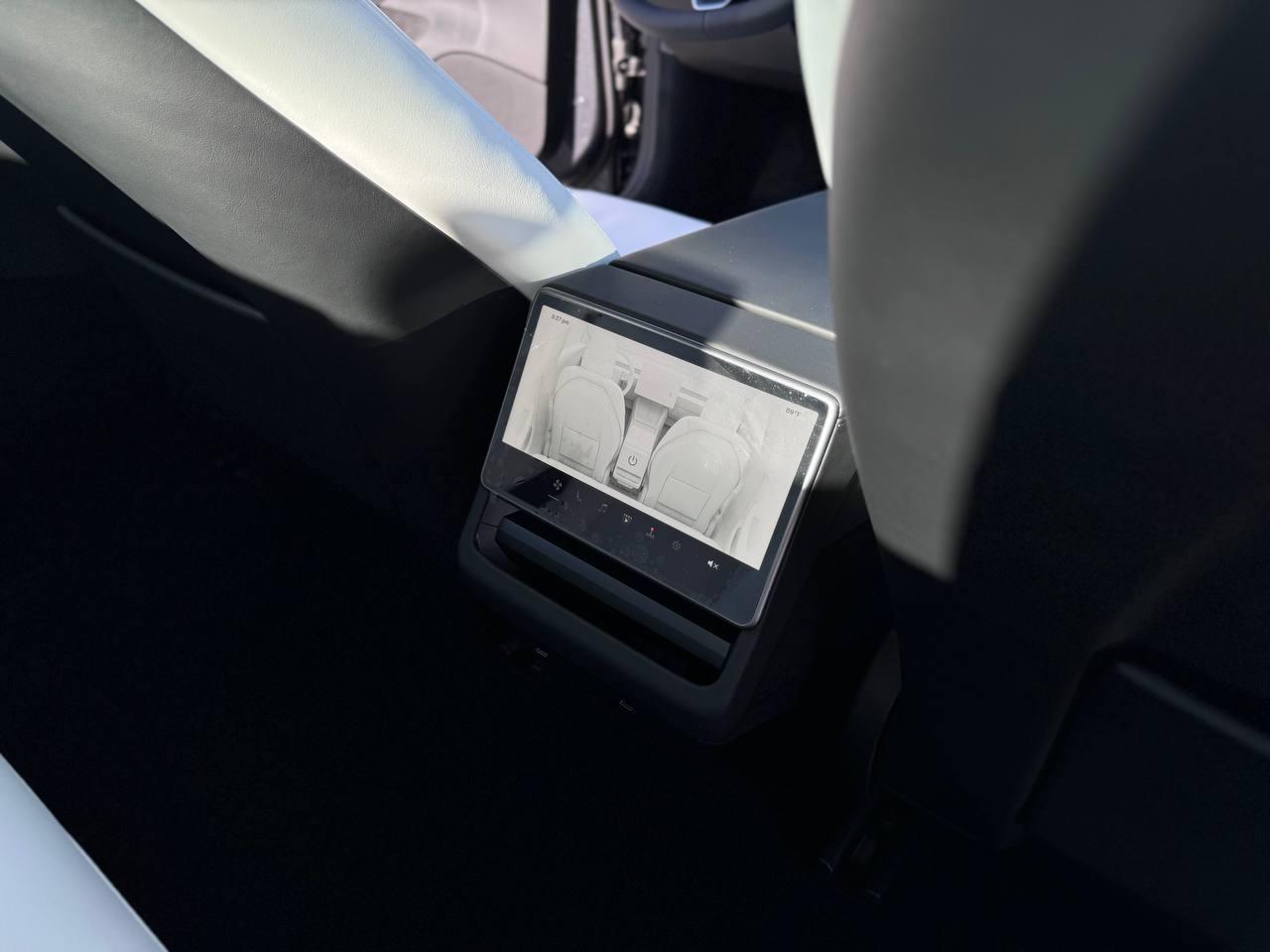 Tesla Model 3 Long Range 2025