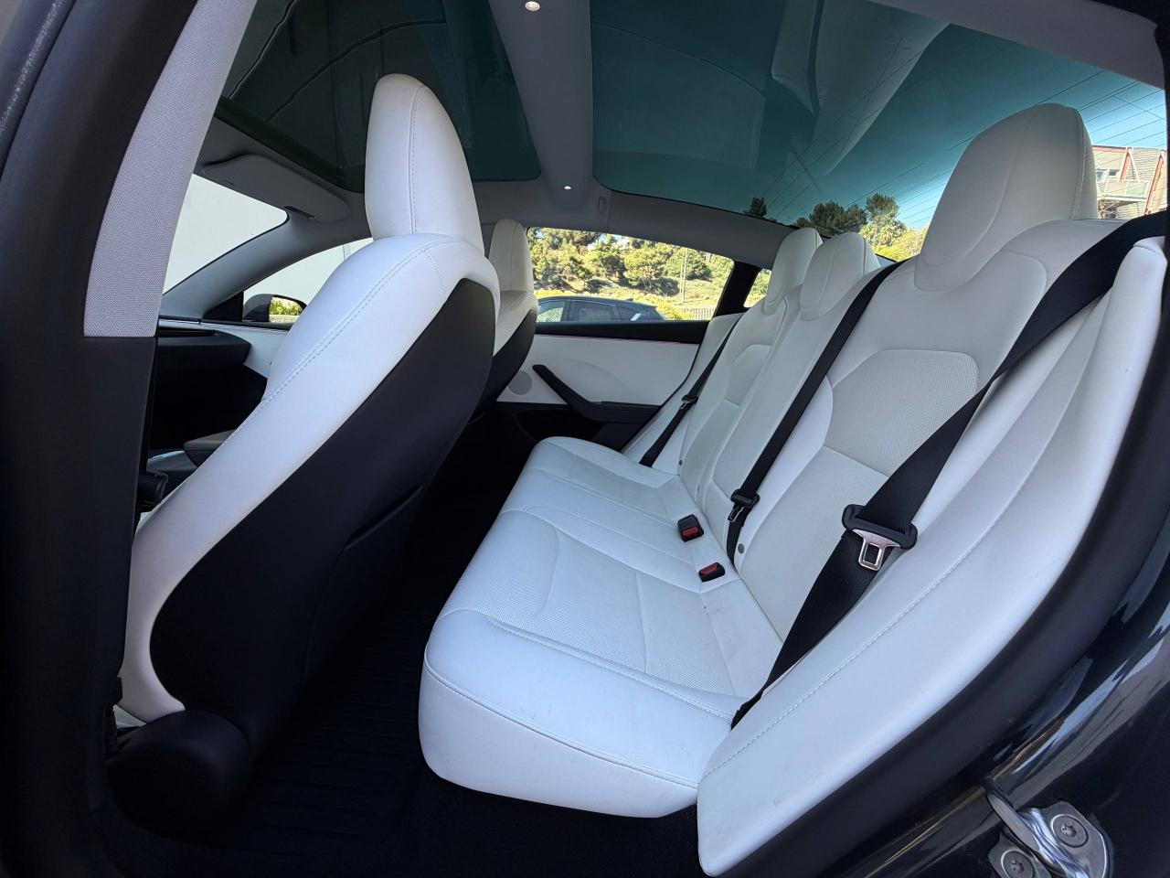 Tesla Model 3 Long Range 2025