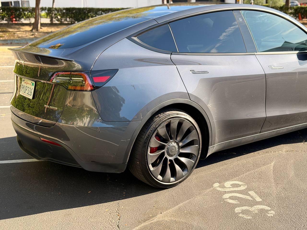 Tesla Model Y Performance 2022