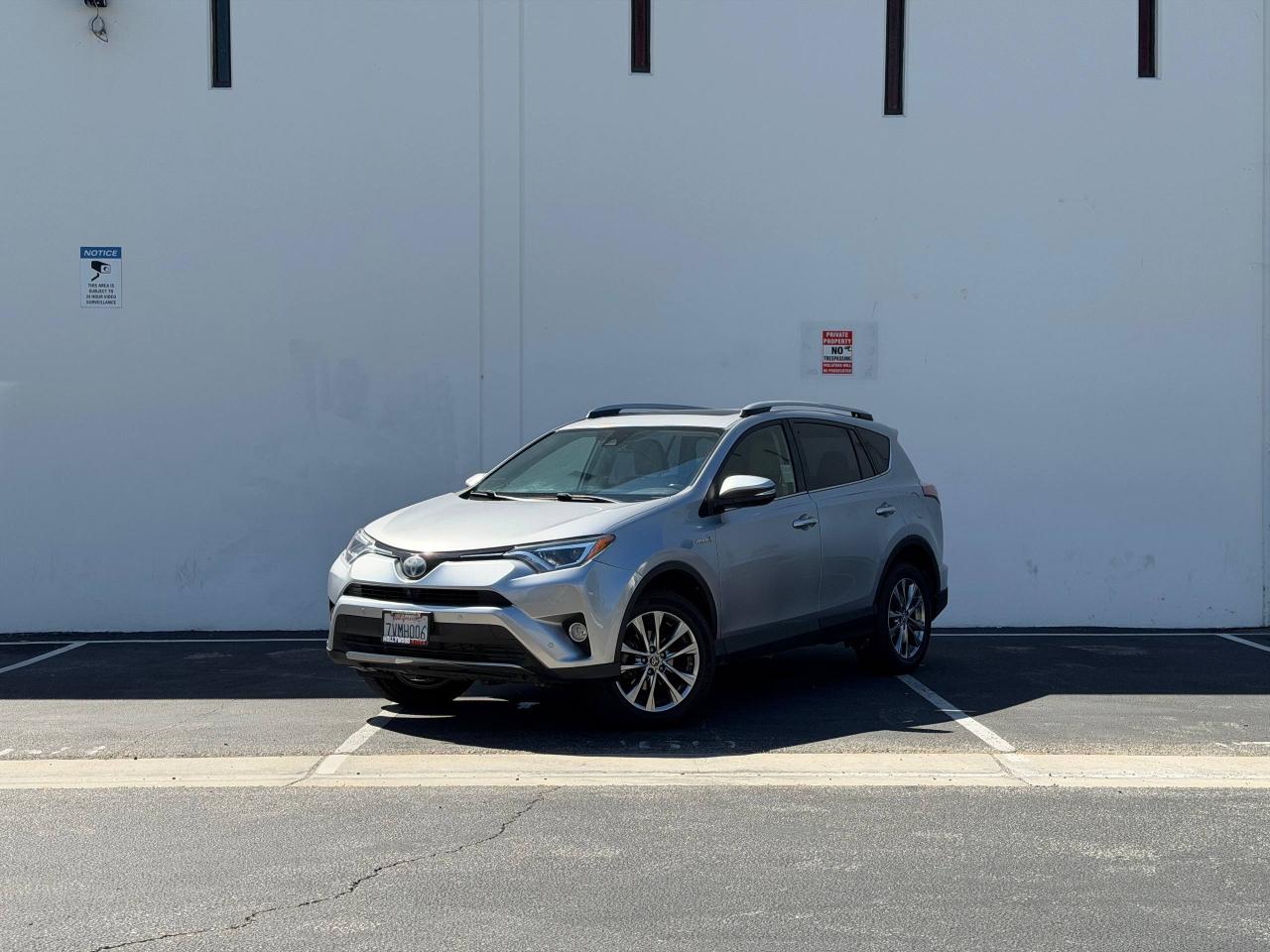 Toyota RAV4 Hybrid Limited 2017